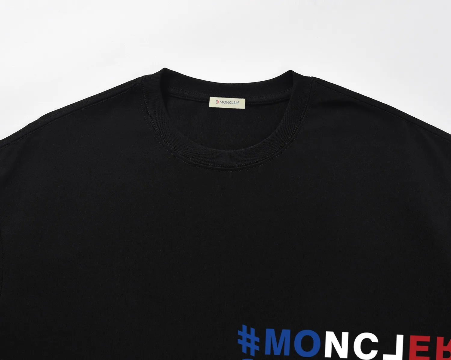 《 Quality》 MONCLER MC Same Style T 2024 New Arrival 260 Versatile ：Black White Sizes： S M L XL XXL